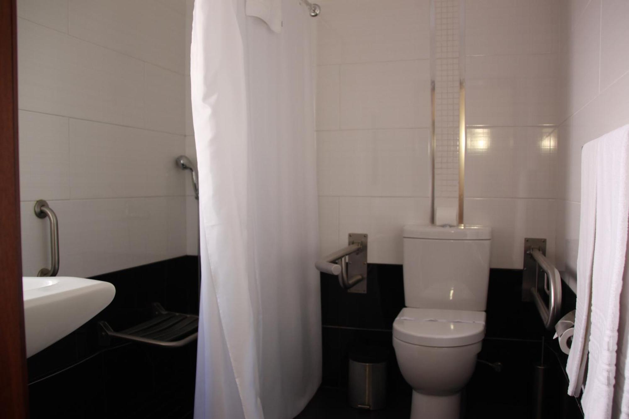 Hotel Quasar Pedroucos  Екстер'єр фото