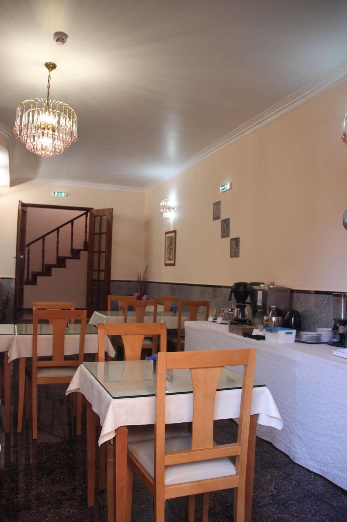 Hotel Quasar Pedroucos  Екстер'єр фото